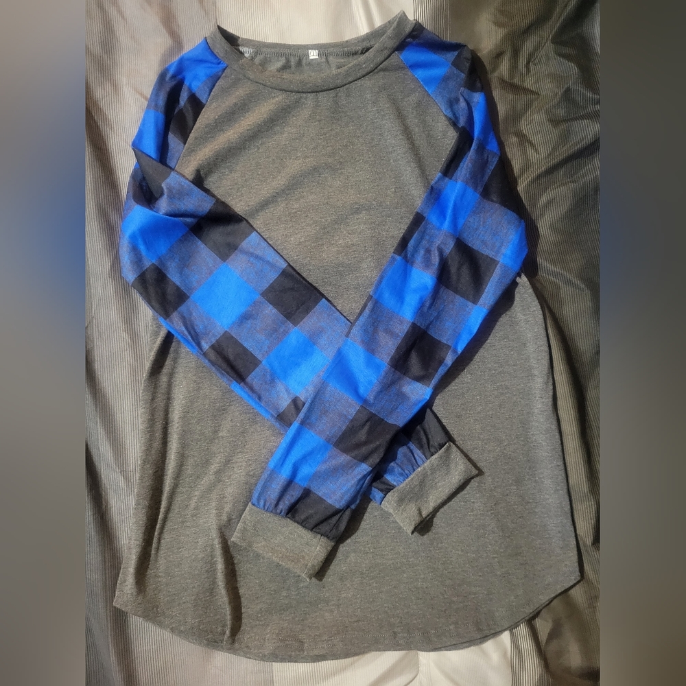 Blue checker long sleeve